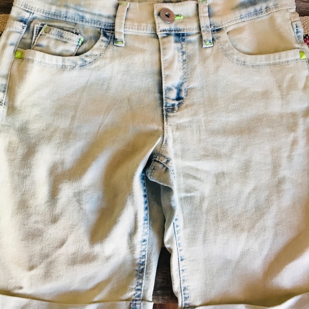 VINTAGE 80’s JORDACHE DENIM BERMUDA SHORTS LONG SHORTS ! JORTS JORTS JORTS !